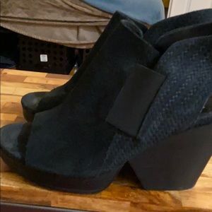 Black Leather Open Toe Sandals